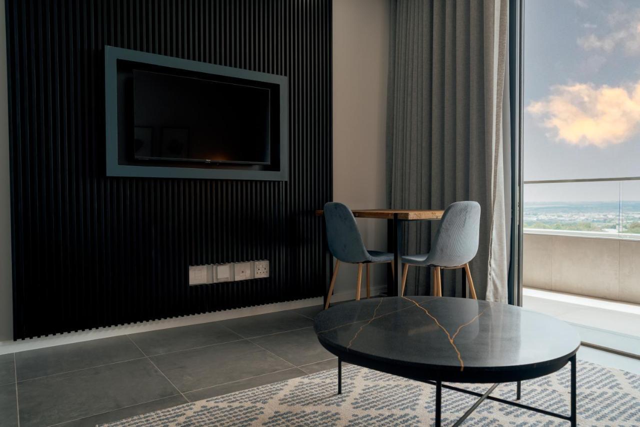 Reserved Suites Illovo Johannesburg Dış mekan fotoğraf