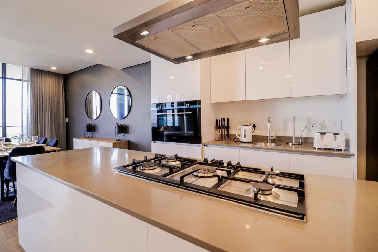 Reserved Suites Illovo Johannesburg Dış mekan fotoğraf
